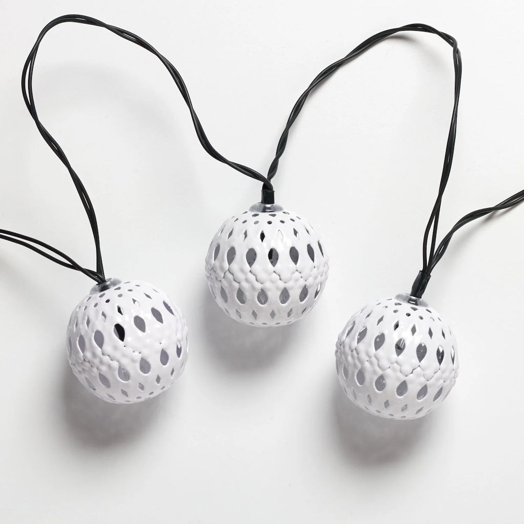 Solar String Light Carnivale in White