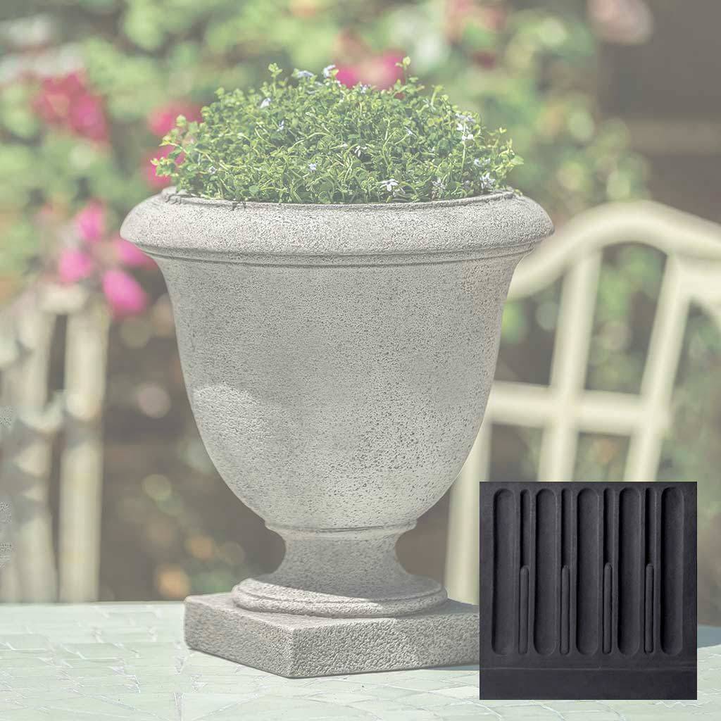 Oakdale Urn