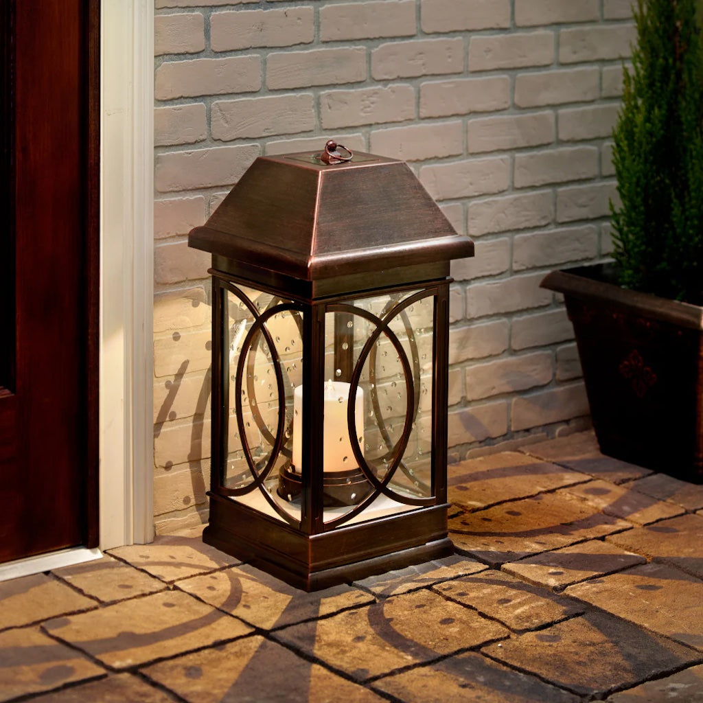 San Vicente Estate 22-inch Solar Lantern in Bronze