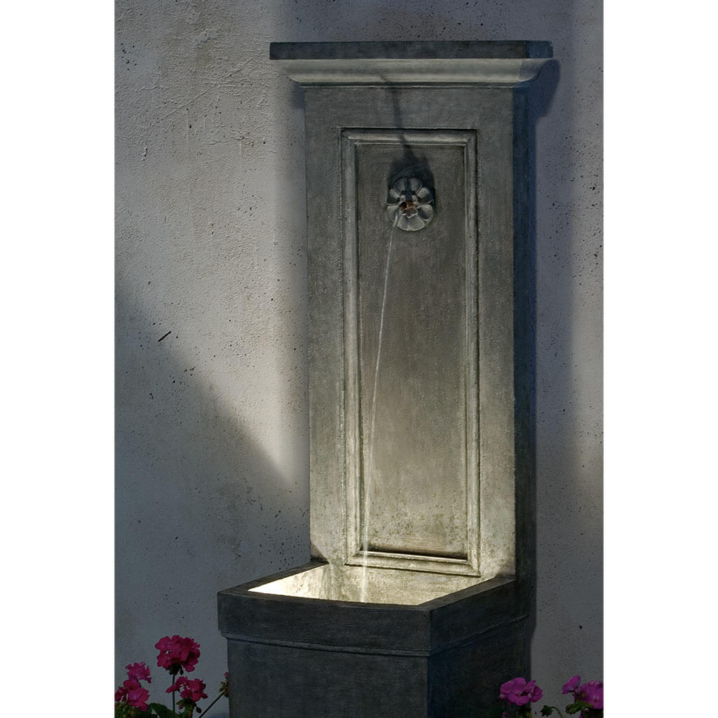 Auberge Fountain