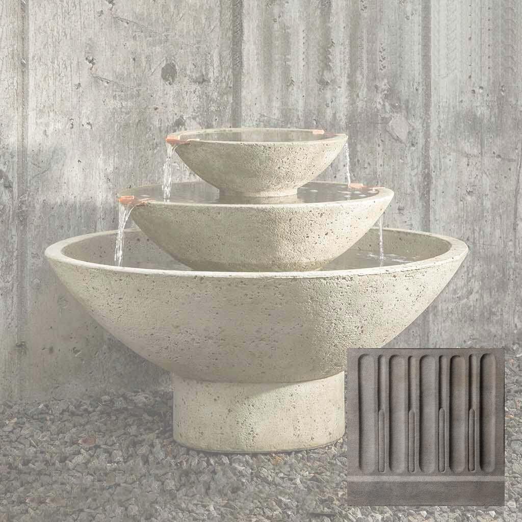 Carrera Oval Fountain