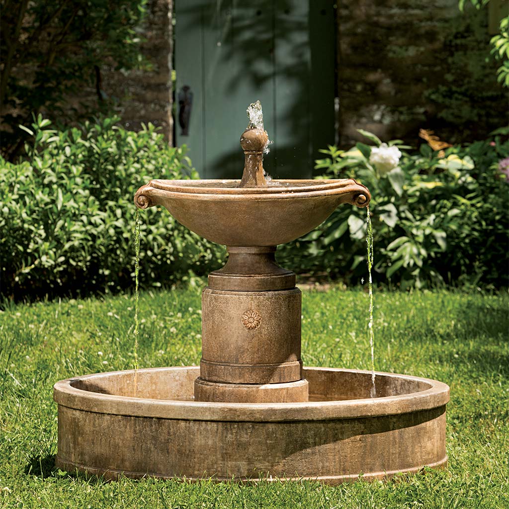 Borghese in Basin Fountain