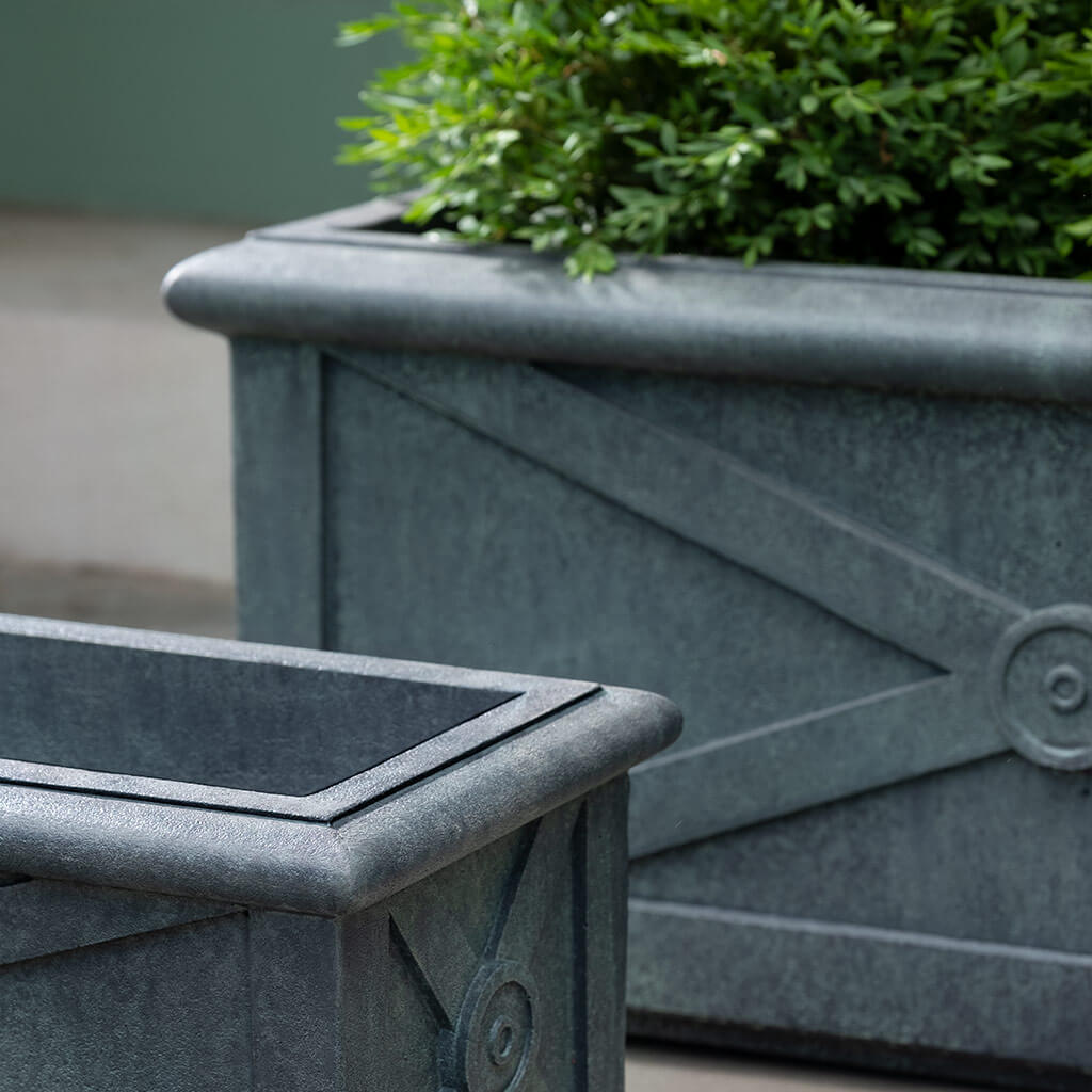 Directoire Windowbox, Small
