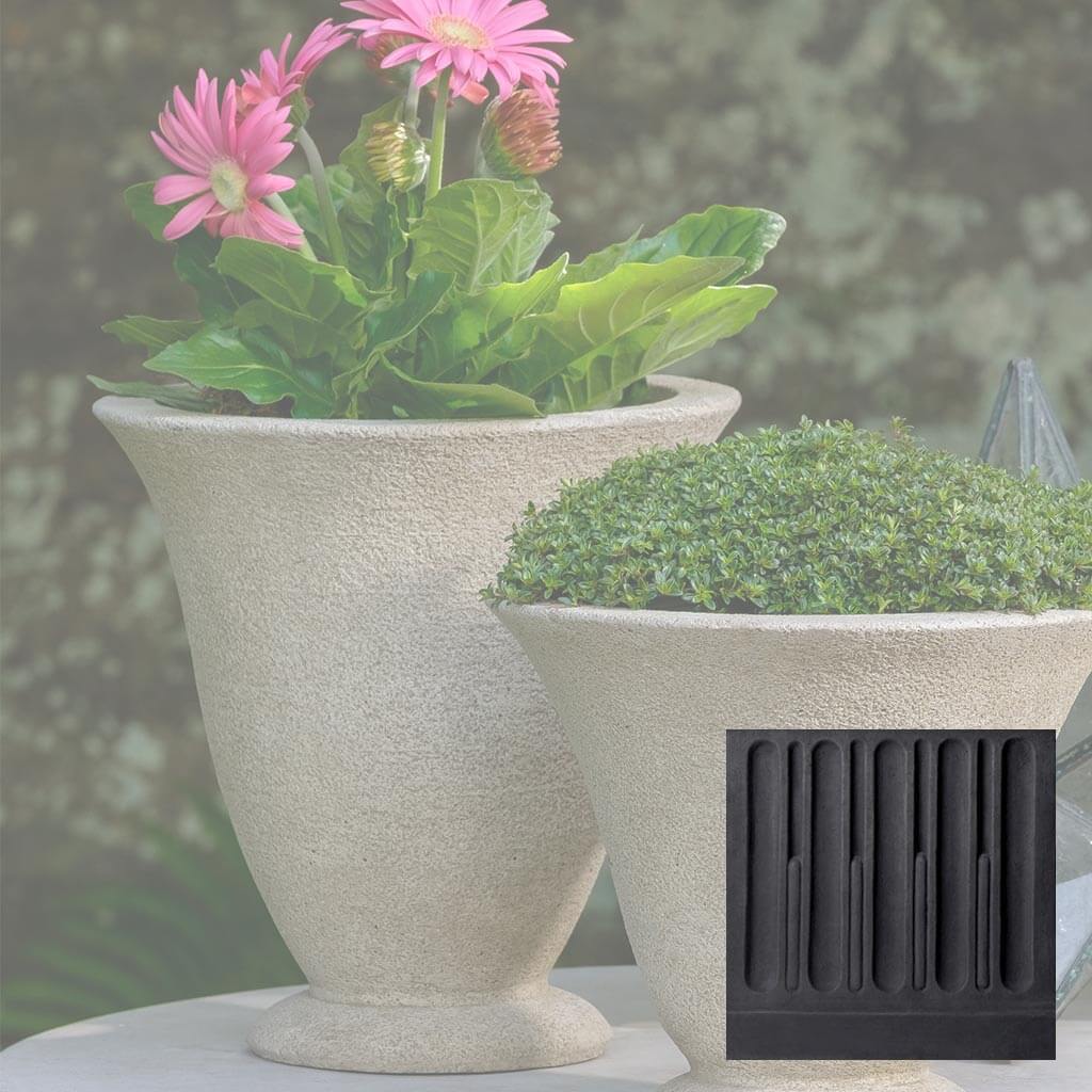 Lisette Urn