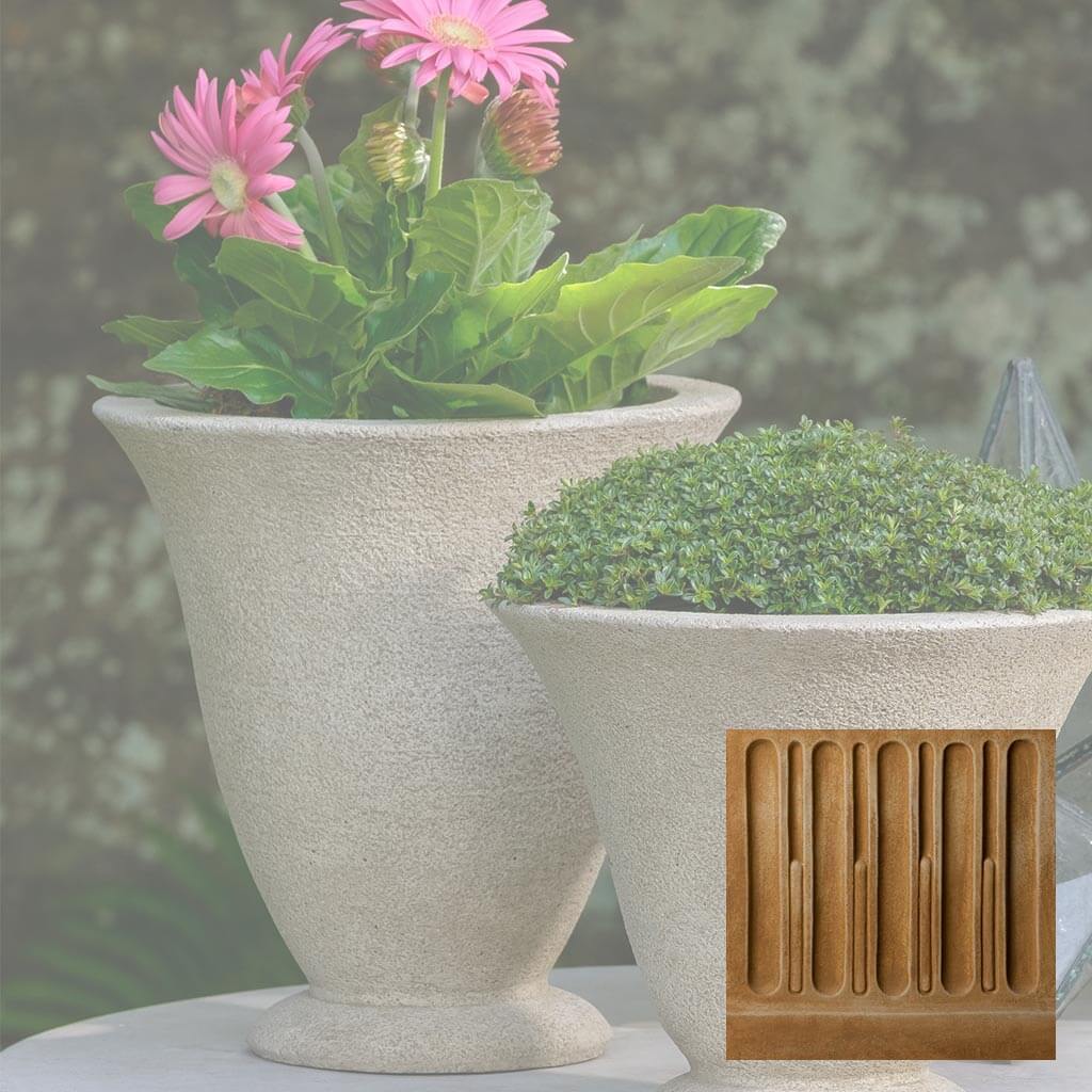 Lisette Urn