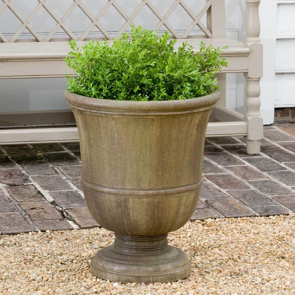 Williamsburg Orangery Urn
