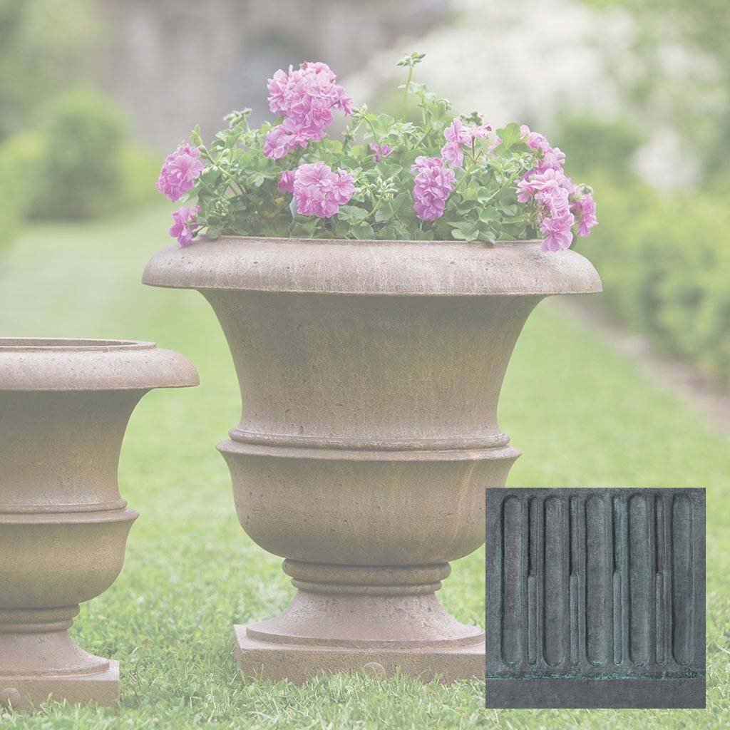 Williamsburg Wren Planter - Large