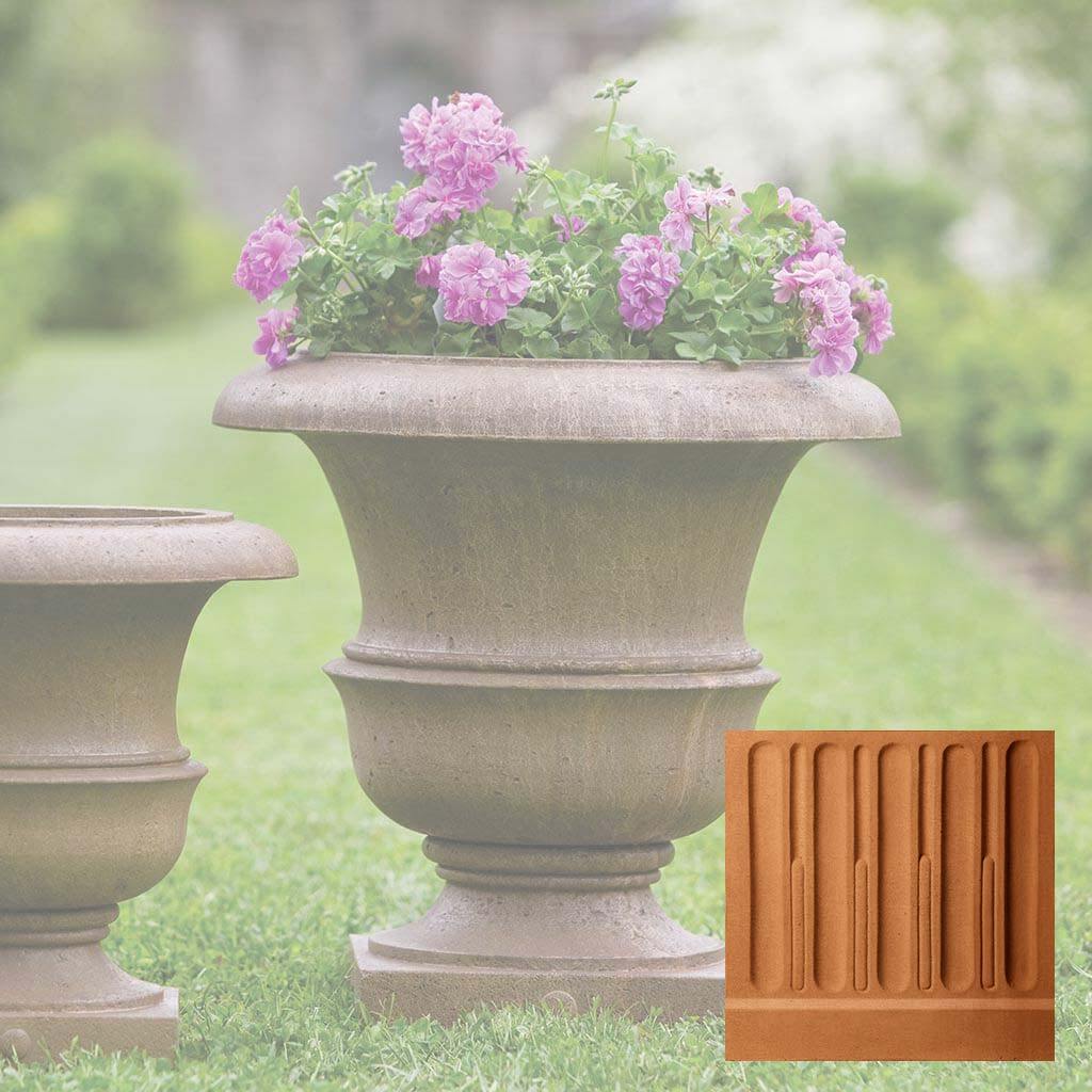 Williamsburg Wren Planter - Large