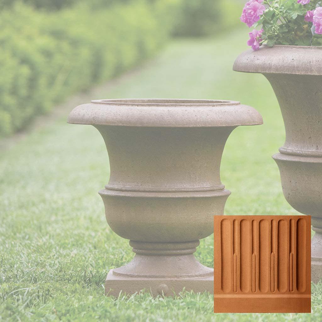 Williamsburg Wren Planter - Small
