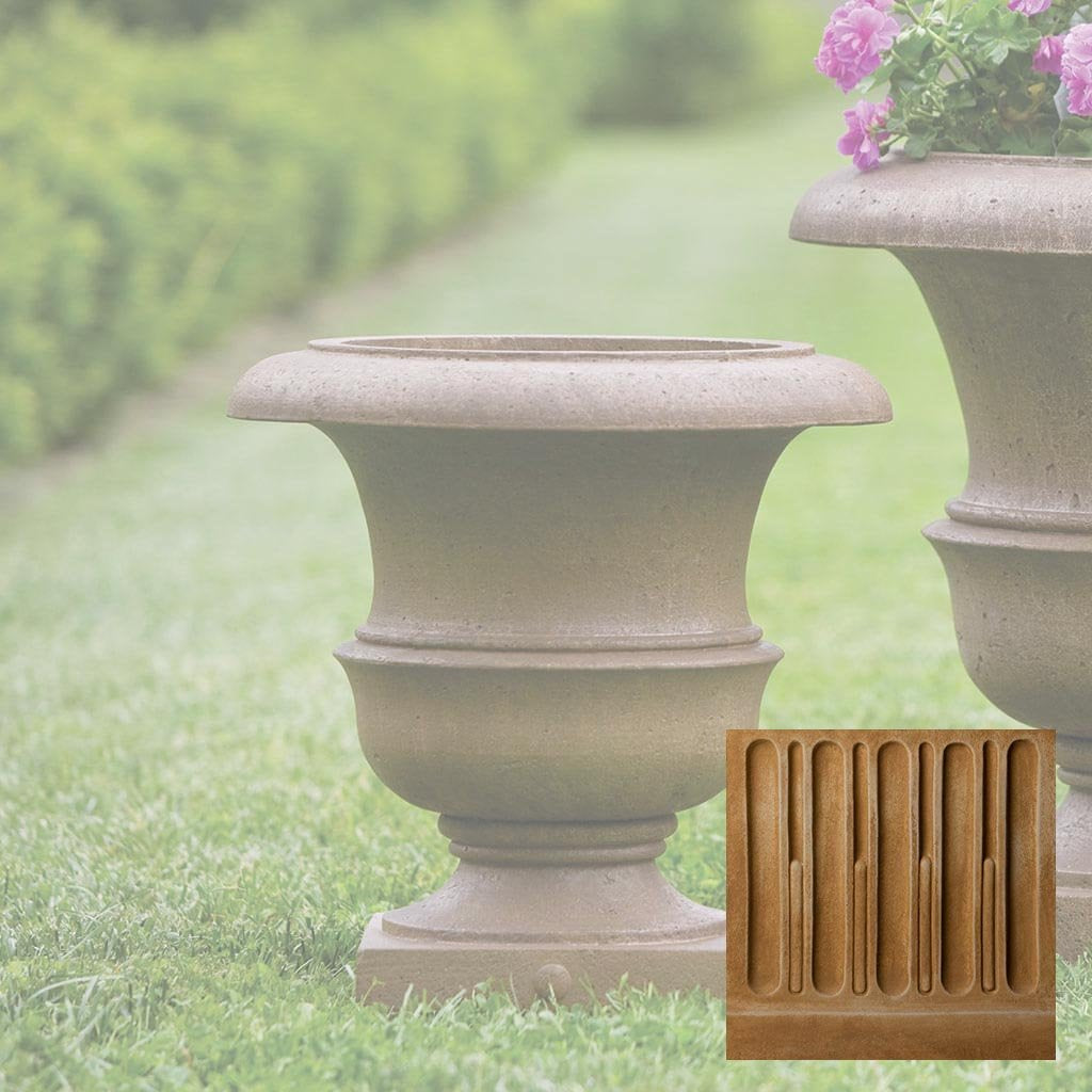 Williamsburg Wren Planter - Small