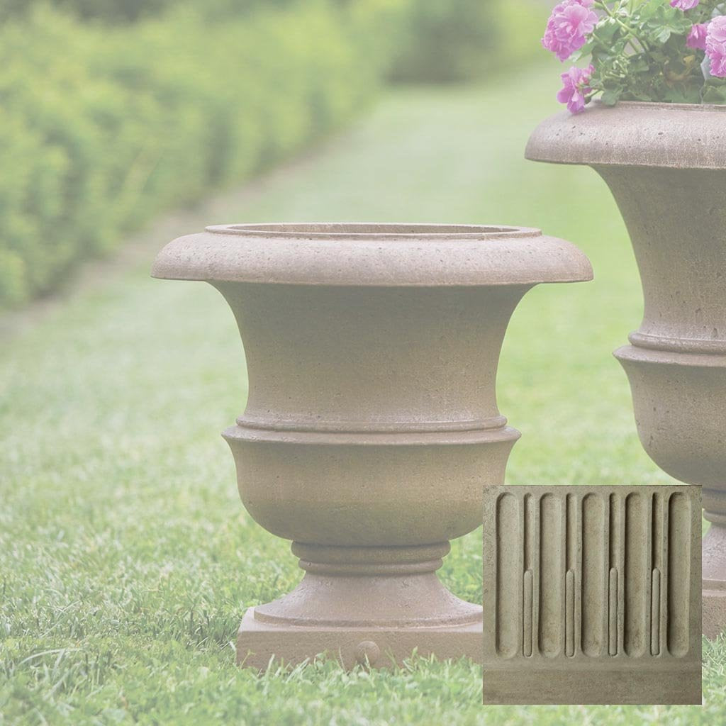 Williamsburg Wren Planter - Small