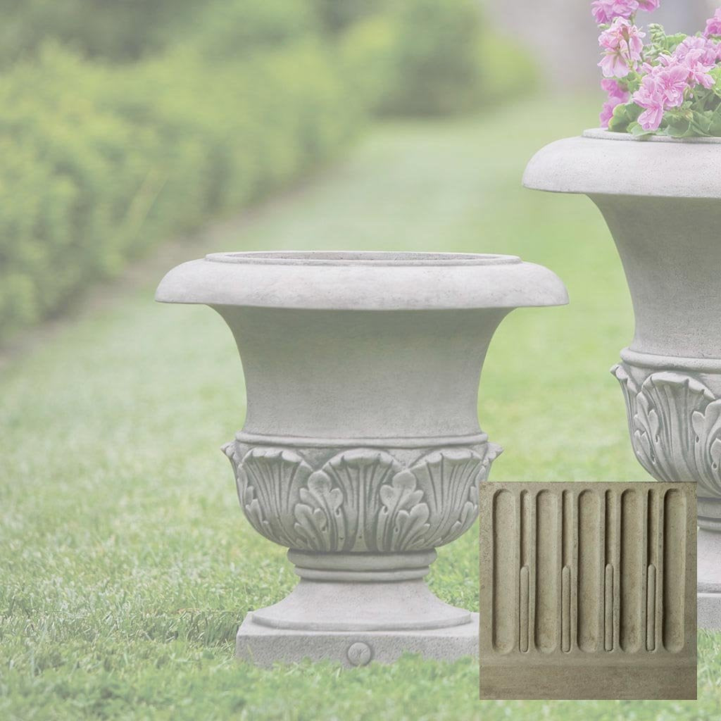 Williamsburg Acanthus Planter - Small
