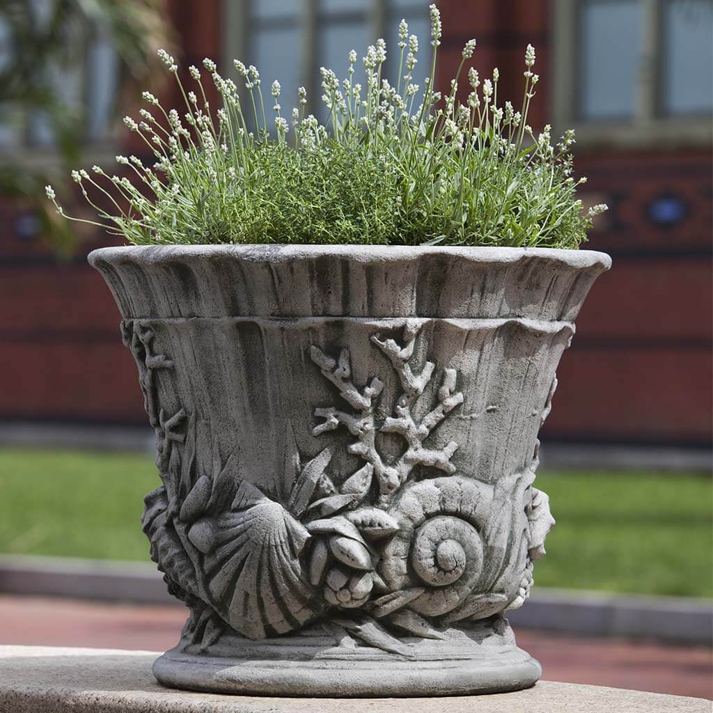 Smithsonian Chesapeake Urn