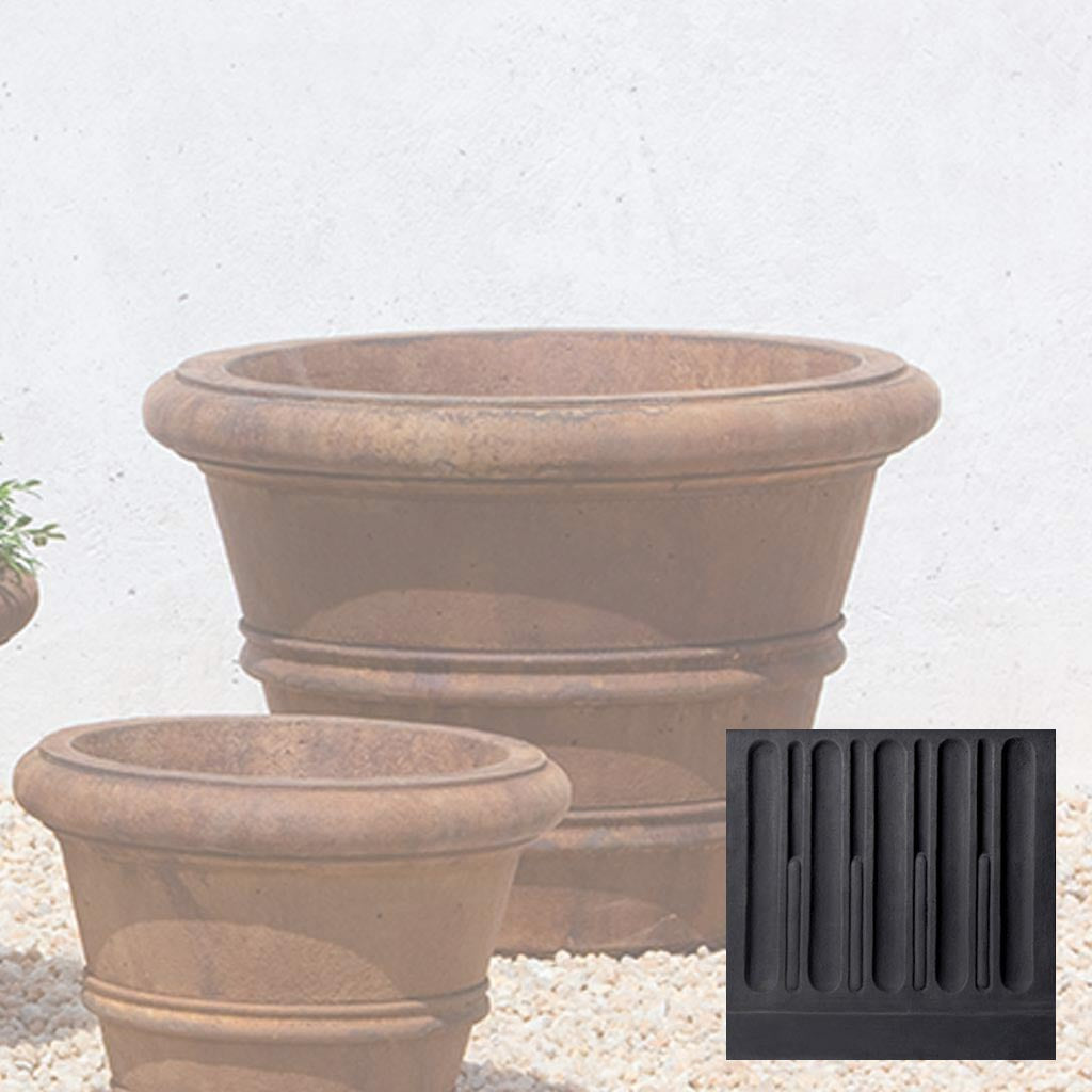 Classic Rolled Rim Planter, Medium