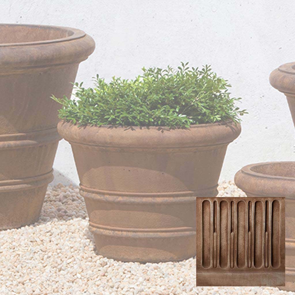 Classic Rolled Rim Planter, Medium