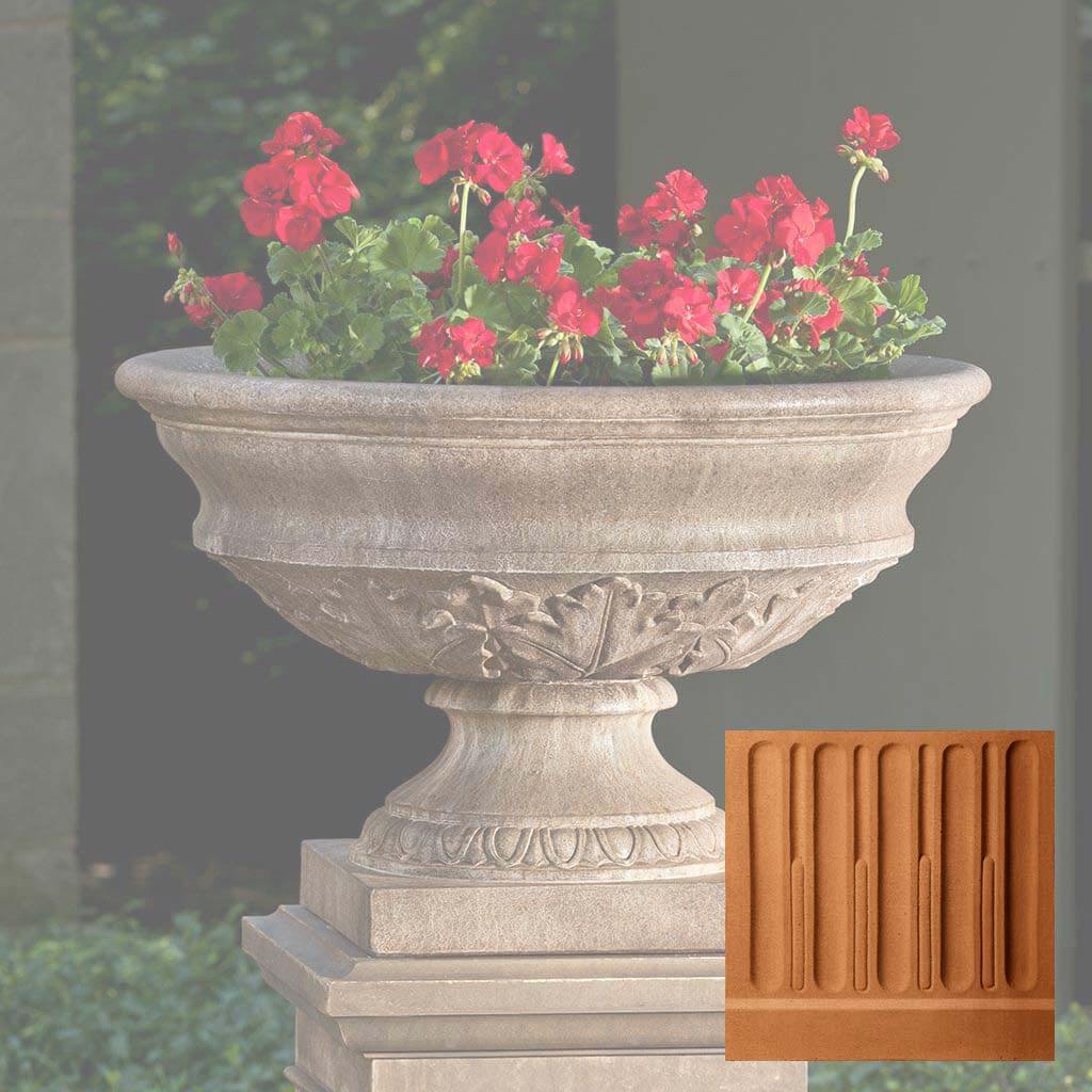 Coachhouse Urn