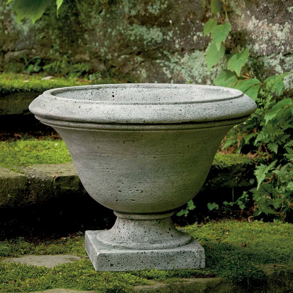 Moreland Urn