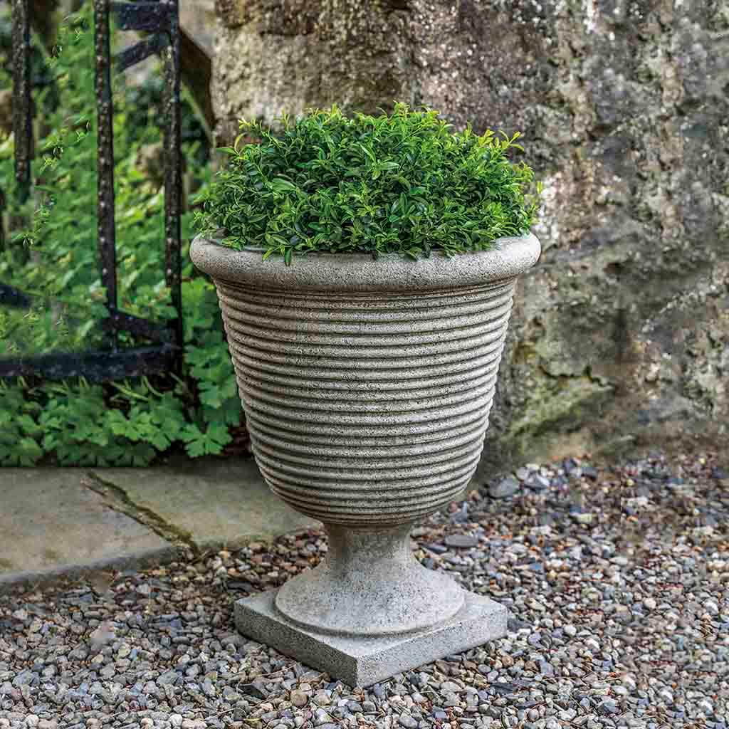 Ribbed Terrace Urn