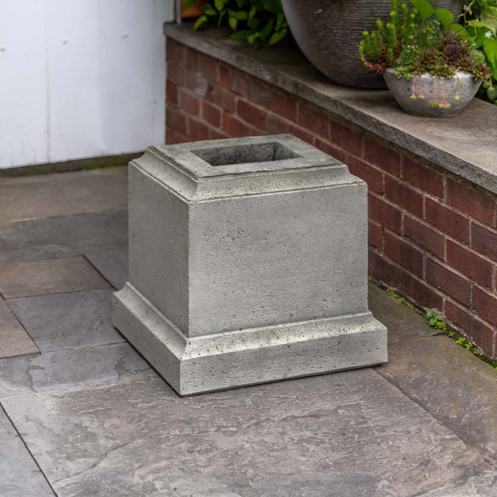 Textured 16.5 Inch Pedestal