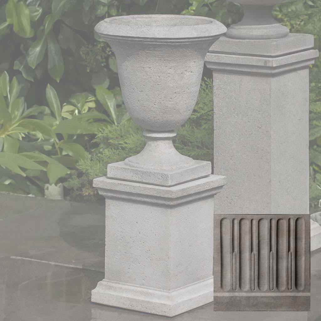 Linwood Urn w/ Low Wolcott Ped