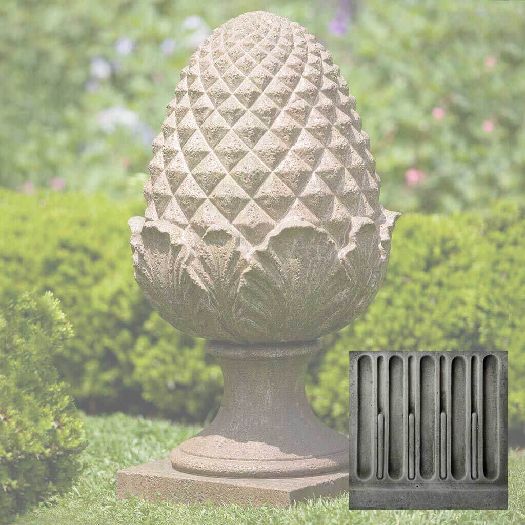Williamsburg Grand Pine Cone