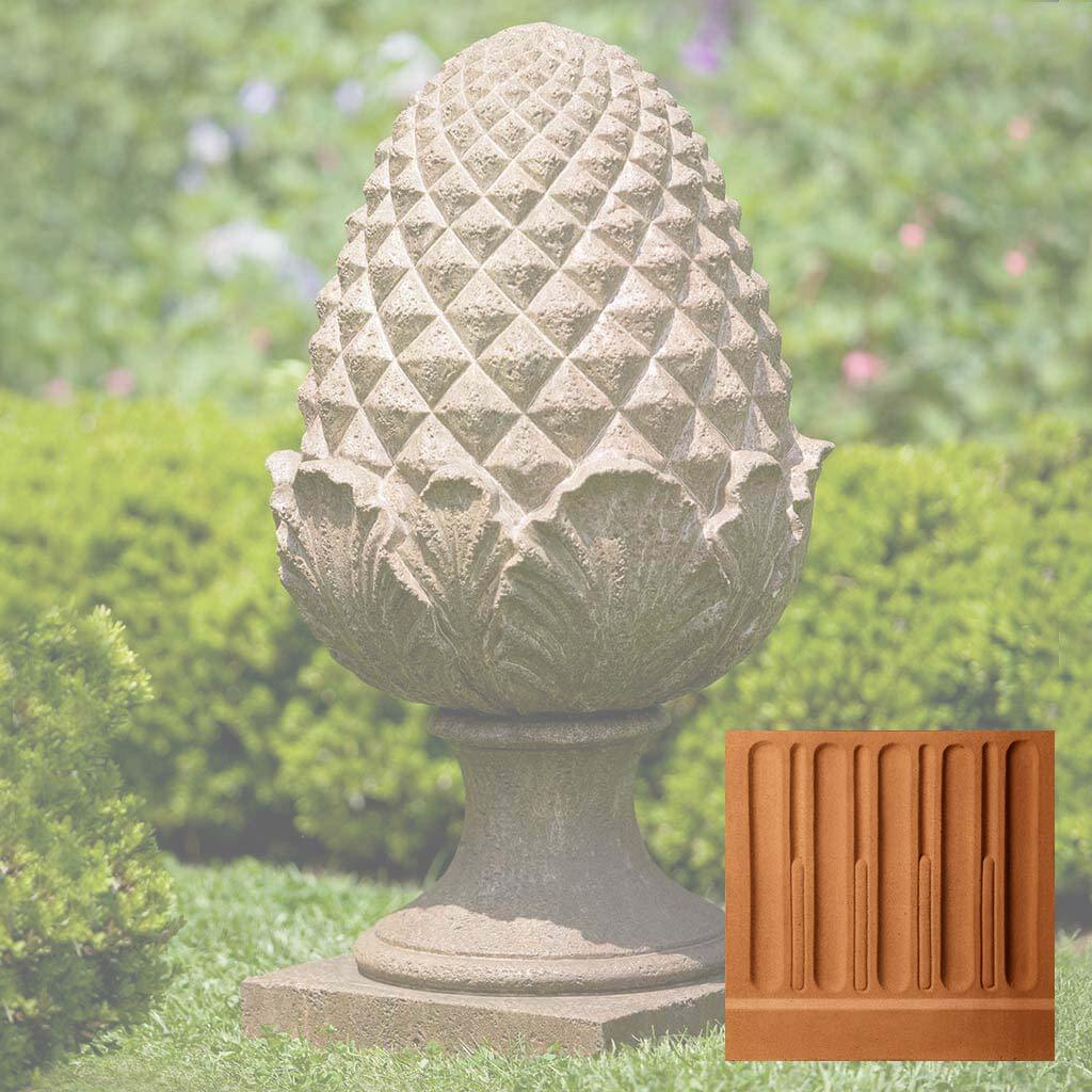 Williamsburg Grand Pine Cone