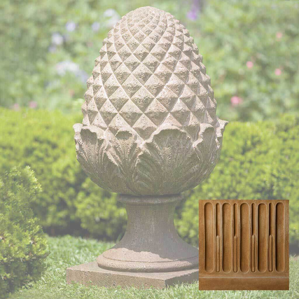 Williamsburg Grand Pine Cone
